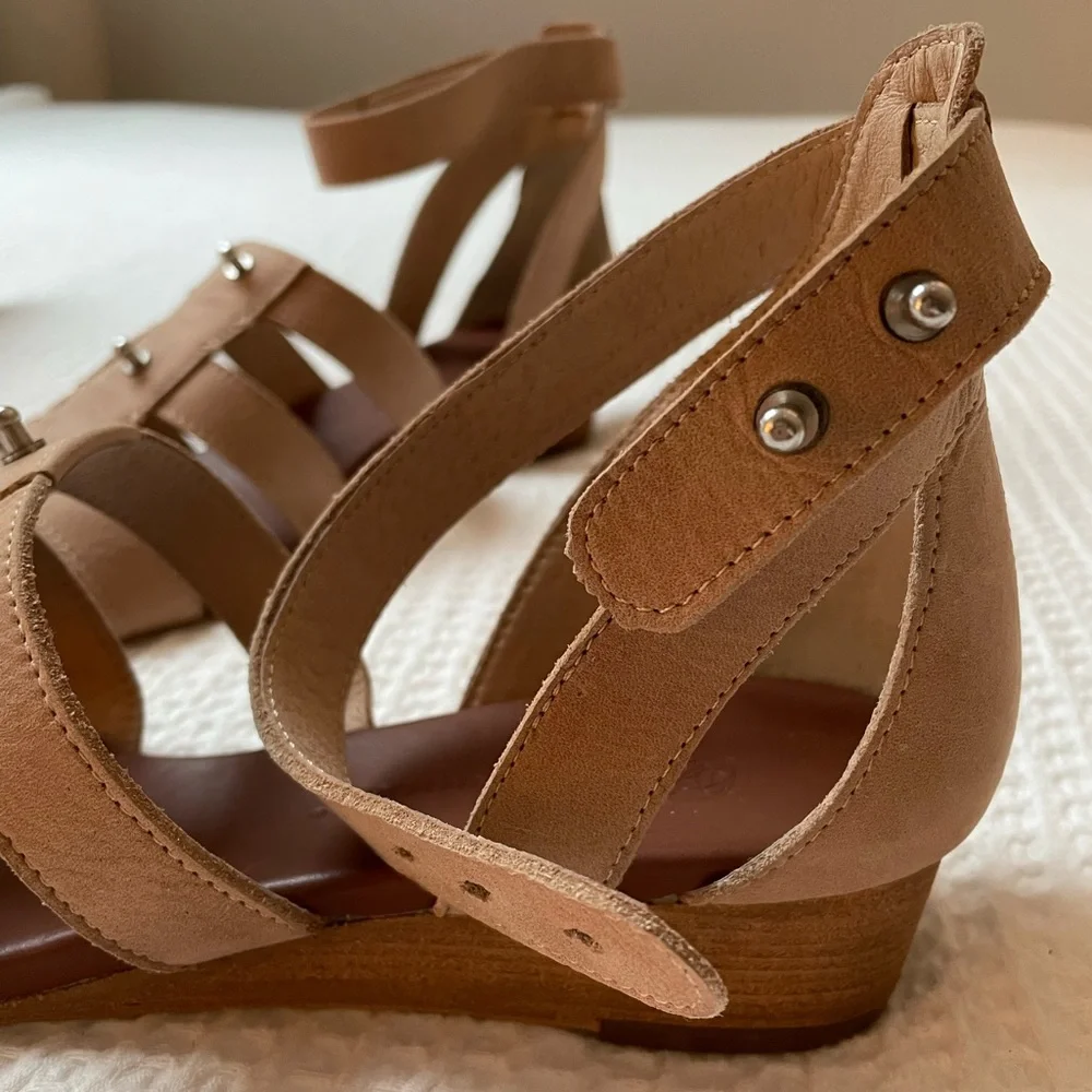 Matt Bernson - Sandals (size 9) - Picture 3 of 12